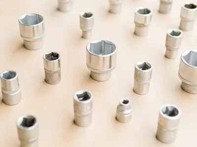 Nozzles of ratchets